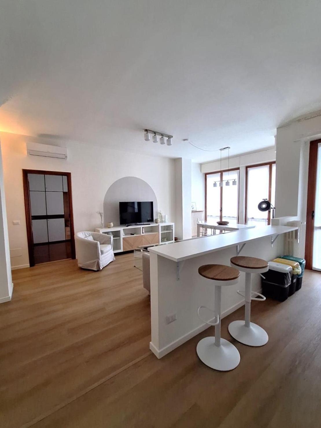 Charming Towers Guest House-Apartment Milán Exterior foto
