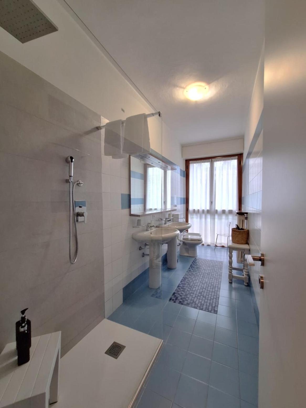 Charming Towers Guest House-Apartment Milán Exterior foto