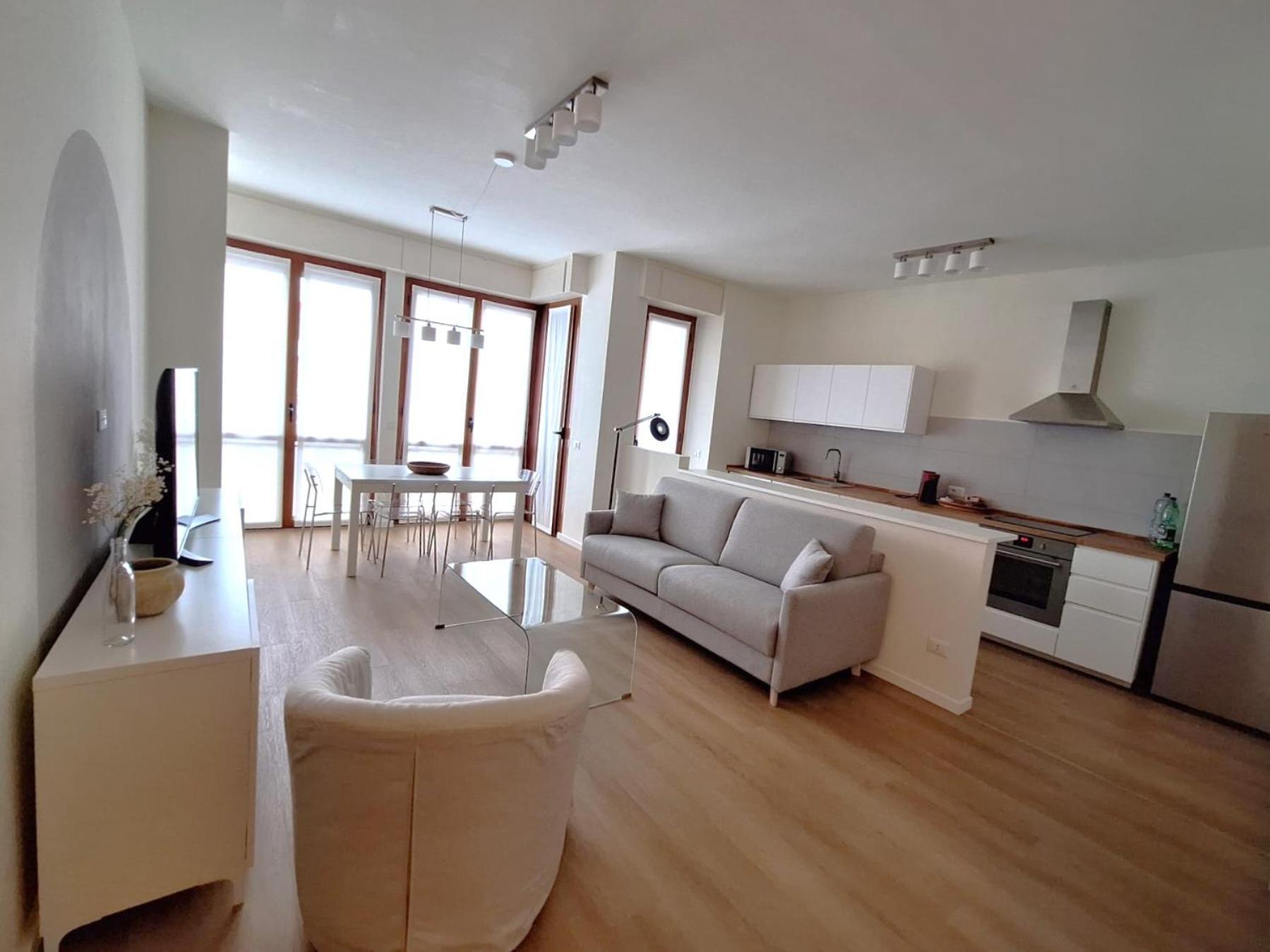 Charming Towers Guest House-Apartment Milán Exterior foto